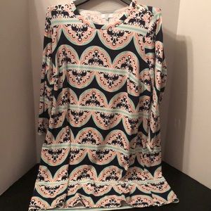 Crown and Ivy 3/4 sleeve shift dress